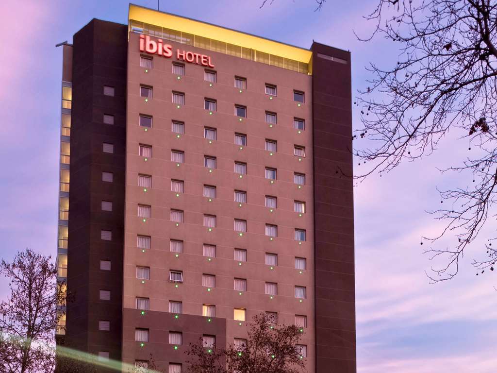 Ibis Santiago Providencia Hotel Exterior foto